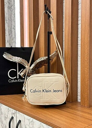 Calvin klein çanta 