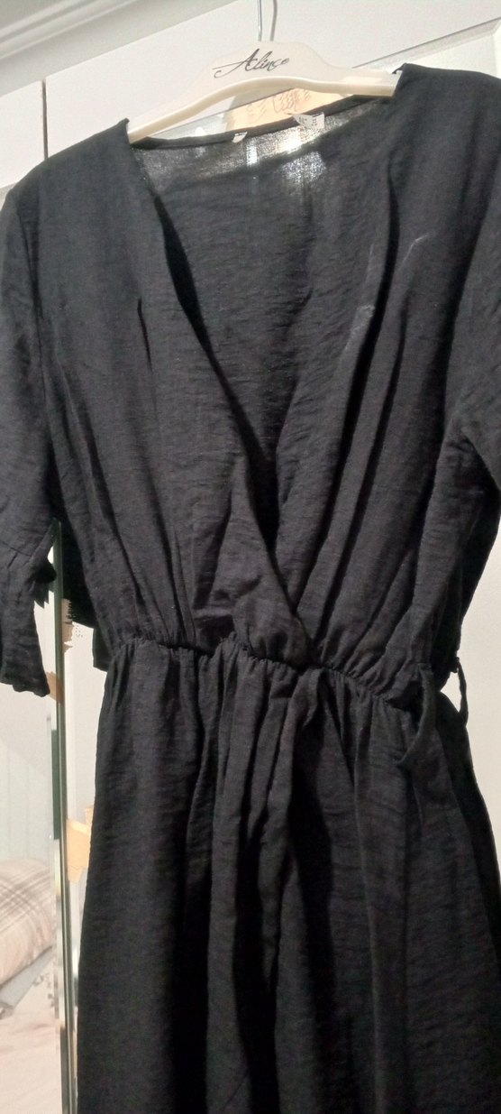 Siyah V Yaka Uzun Keten Elbise - Görsel 4