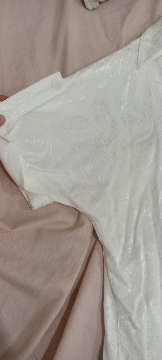 Kadın Beyaz Uzun Bol Kesim Kısa Kollu Sabahlık - Görsel 4