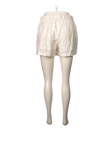 38 Beden H&M Mini Şort %70 İndirimli.