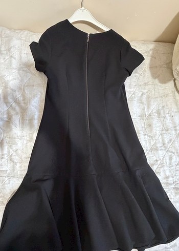 Siyah Kısa Kollu Midi Elbise - Görsel 2