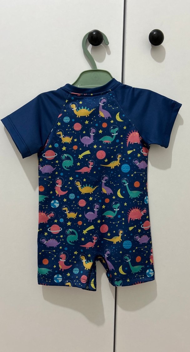 Çocuklar için kısa kollu renkli mayo - Görsel 3