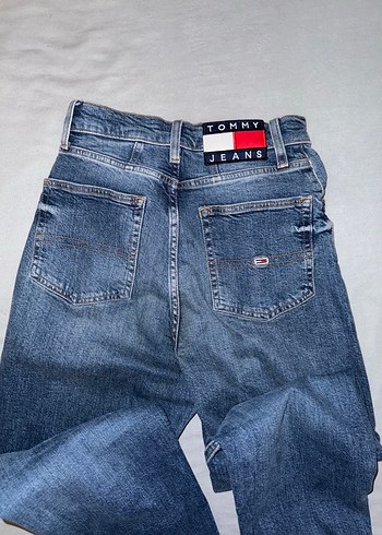 xs Beden mavi Renk Tommy high rise mom jean