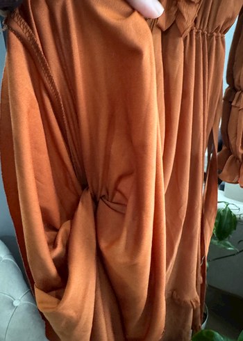 Uzun Kahverengi Fırfırlı Bohem Elbise - Görsel 4