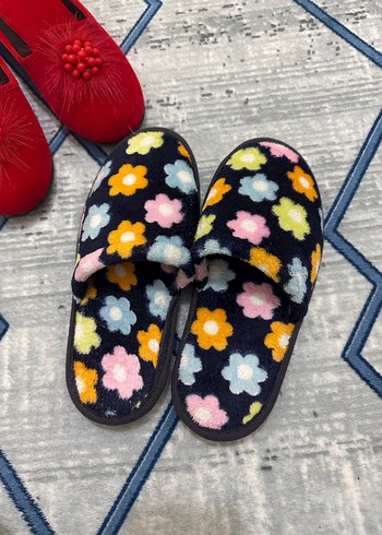 Kadın ev terliği - Görsel 2