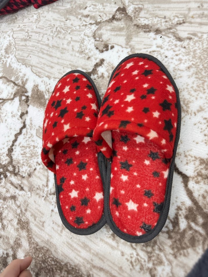 Kadın Ev Terliği - Görsel 2