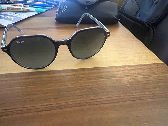  Beden Rayban gözlük