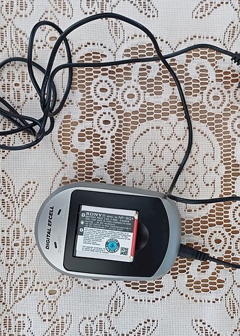 Sony Beyaz Dijital Kamera - Görsel 5