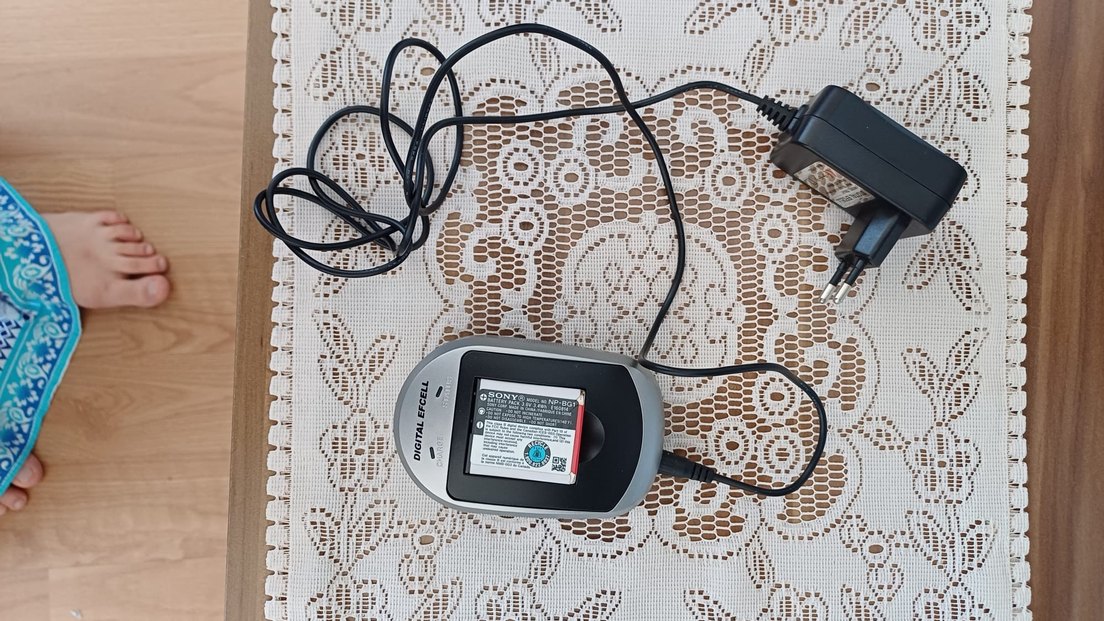 Sony Beyaz Dijital Kamera - Görsel 5