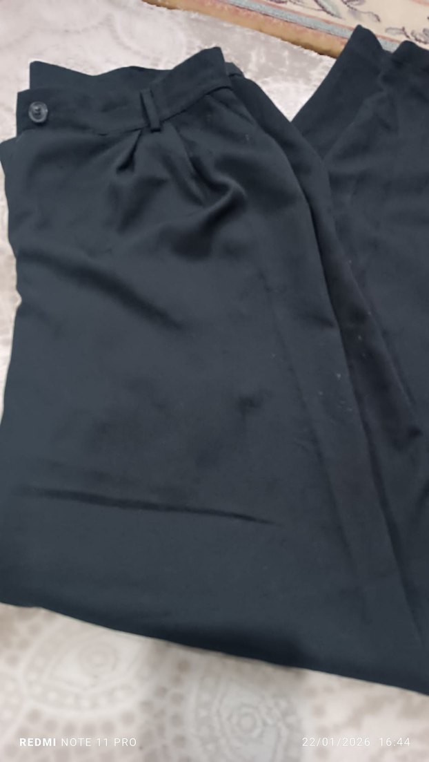 Siyah Kadın Uzun Kumaş Pantolon - Görsel 2