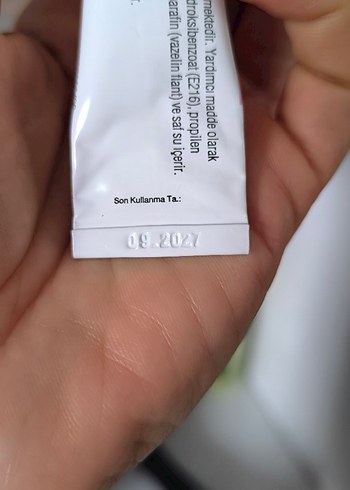 Acneylse %0,025 Krem 20g - Akne ve Cilt Bakımı - Görsel 8