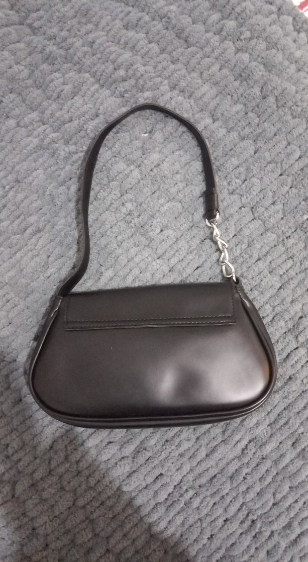 Siyah Deri Tokalı Kadın Omuz Çantası - Görsel 4