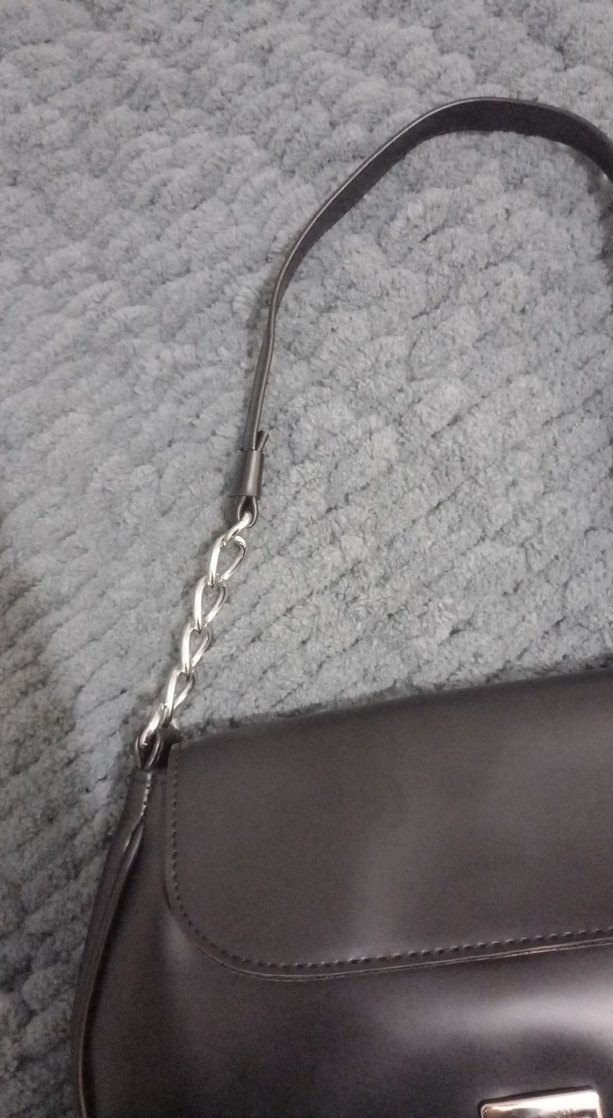 Siyah Deri Tokalı Kadın Omuz Çantası - Görsel 3