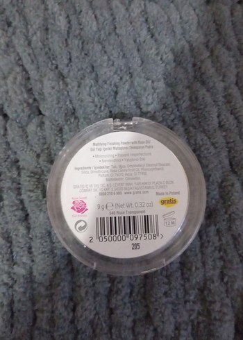 Bej Tonlarda Pastel Makyaj Ürünleri - Görsel 4