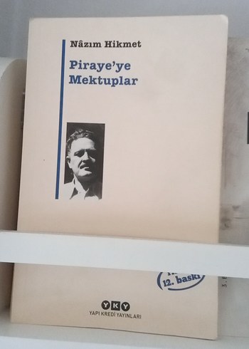 Çeşitli Roman Kitapları Rafı - Görsel 14