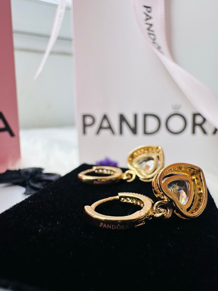 Pandora Işıltılı Gold Hale Küpe - Görsel 4