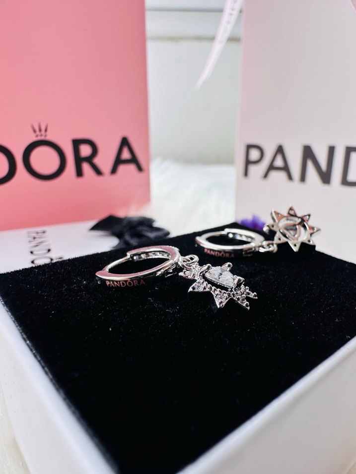 Pandora Sallantılı Güneş-Kalp Küpe - Görsel 4