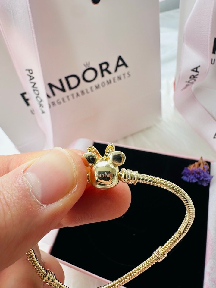 Pandora Gold Işıltılı Minnie Bileklik - Görsel 3