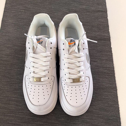37 Beden beyaz Renk AİR FORCE JUST DO İT