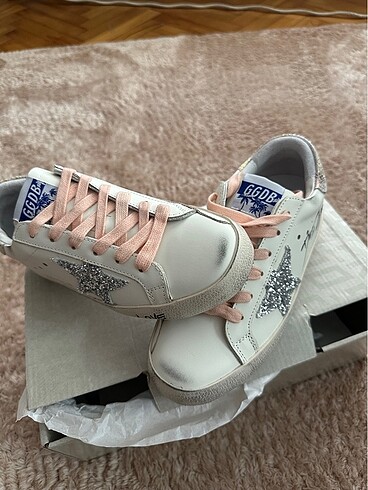 Golden Goose