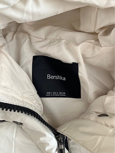 Bershka monttt