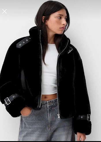 Siyah Kürklü Fitted Midi Street Style Kadın Ceket