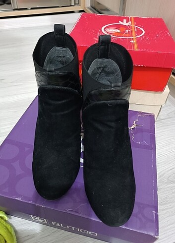 Kadın bot 