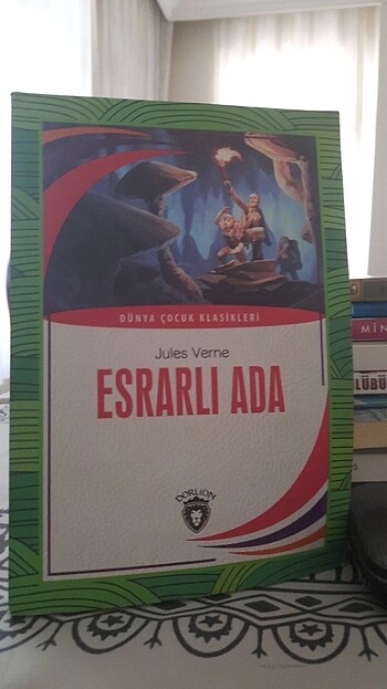 esrarlı ada