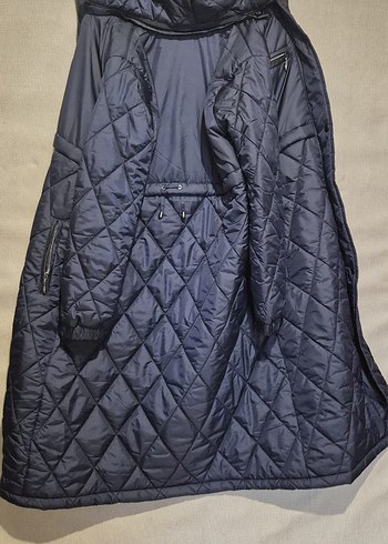 Koyu Lacivert Uzun Kadın Kışlık Kürklü Mont - Görsel 4