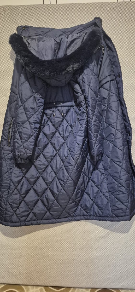 Koyu Lacivert Uzun Kadın Kışlık Kürklü Mont - Görsel 3