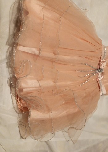 Kız Çocuk Bej Nakışlı Fırfırlı Elbise - Görsel 2