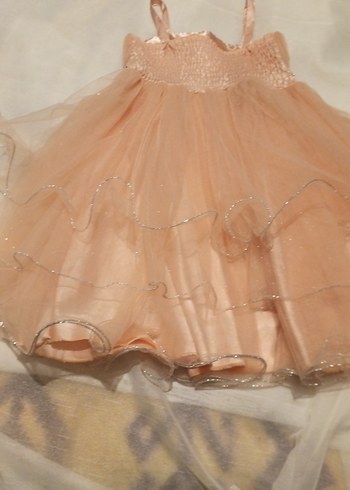 Kız Çocuk Bej Nakışlı Fırfırlı Elbise - Görsel 4