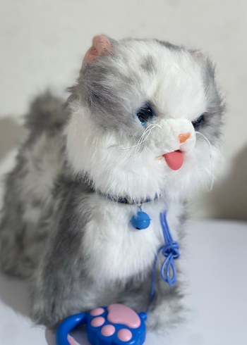 Gri Peluş Oyuncak Kedi