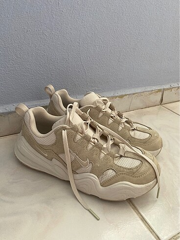 Nike Nike Tech Hera
