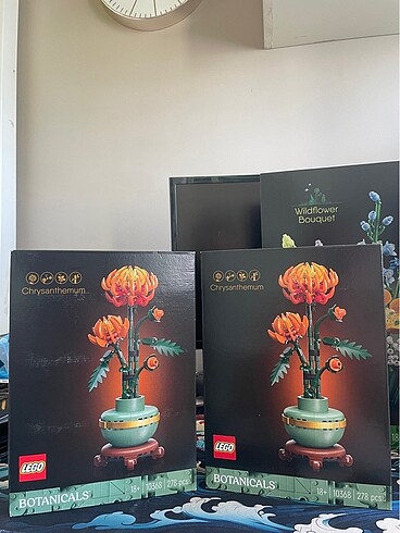 Lego 10368 chrysanthemum