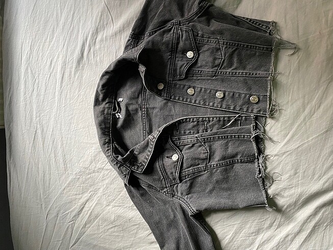 s Beden siyah kot ceket crop