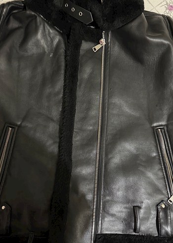 Stradivarius Siyah Kürklü Deri Ceket - Görsel 5