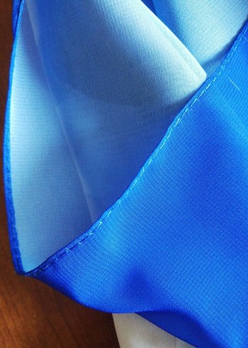 Mavi Parlak İpek Kadın Fular - Görsel 9