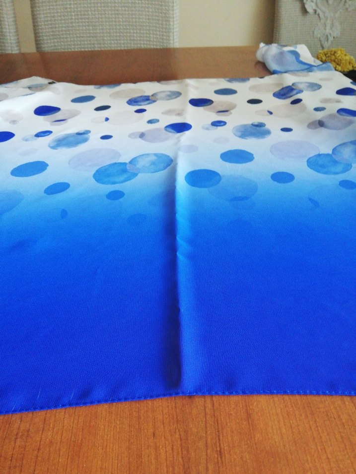 Mavi Parlak İpek Kadın Fular - Görsel 2