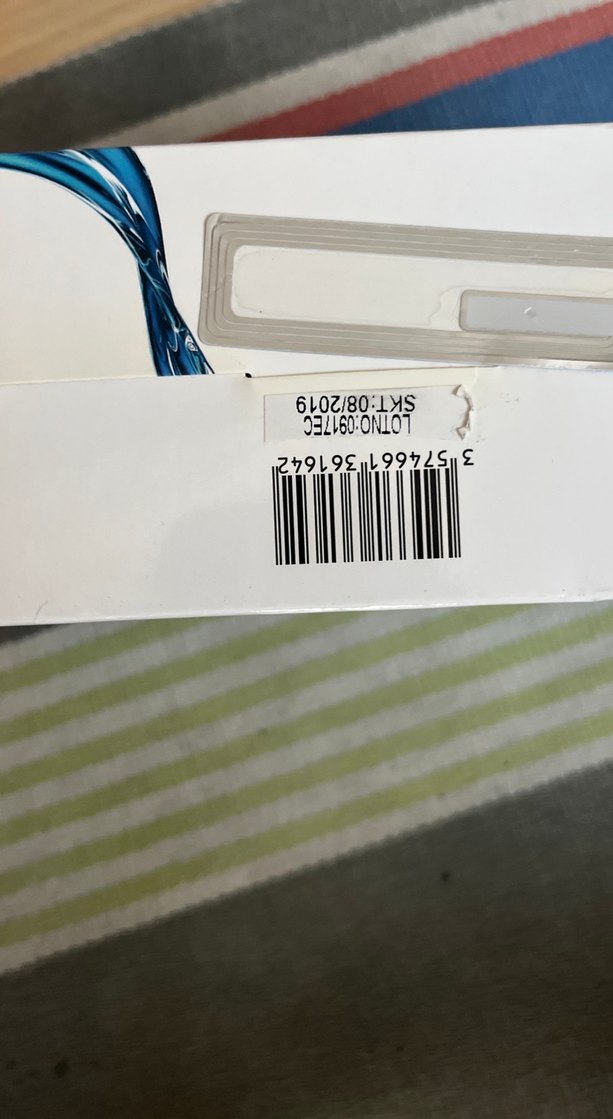 Neutrogena Hydro Boost Erkek Cilt Bakım Seti - Görsel 2