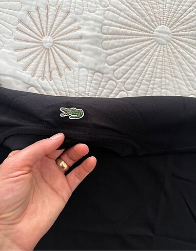 l Beden siyah Renk Lacoste