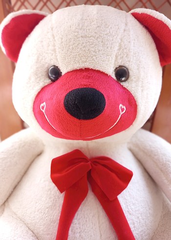 Büyük Beyaz Peluş Ayıcık Kırmızı Fiyonk Detaylı - Görsel 2