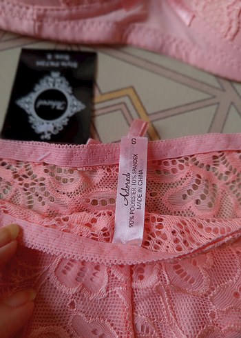 Pembe Dantel Detaylı Sütyen Takımı - Görsel 3