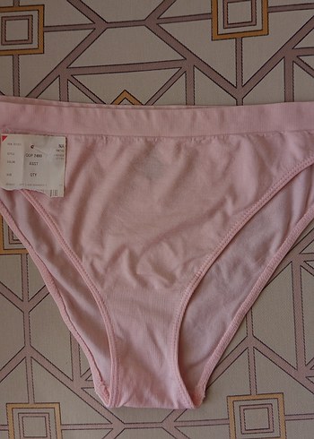 Pembe Kadın Külot
