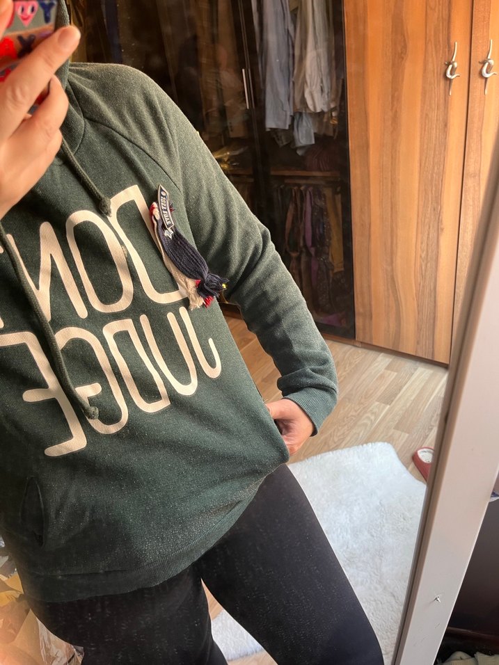 Kapüşonlu Fermuarlı Gri Sweatshirt - Görsel 3