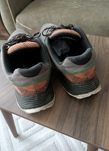 MERRELL 