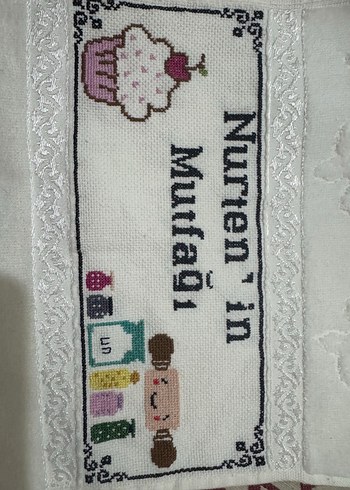 Nakışlı Beyaz Mutfak Havlusu