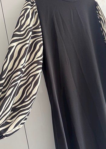 38 Beden Zebra Desenli Uzun Kollu Siyah Uzun Elbise