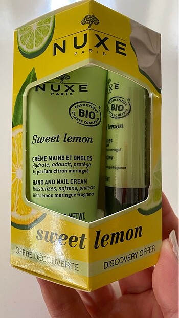 Nuxe el kremi ve lip balm set