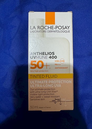 La Roche-Posay Anthelios UVMUNE 400 SPF 50+ Tonlu Sıvı - Görsel 2